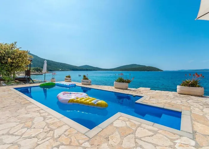 Seascape With Terrace With Seaview Mali Pasman